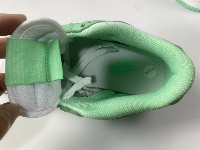nike dunk low "green glow"dd1503-105