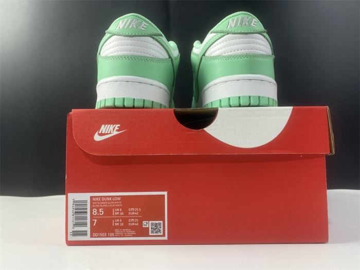 nike dunk low "green glow"dd1503-105