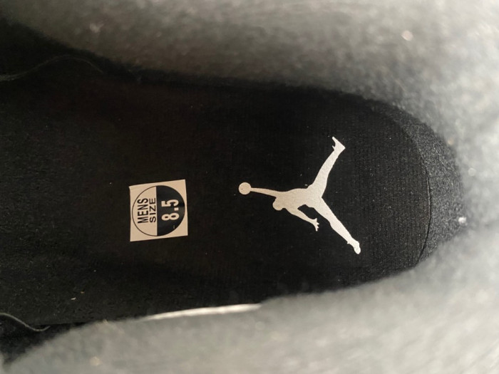 new air jordan 4 retro