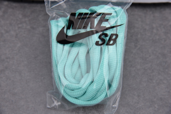 diamond S*pply co. x dunk low pro sb